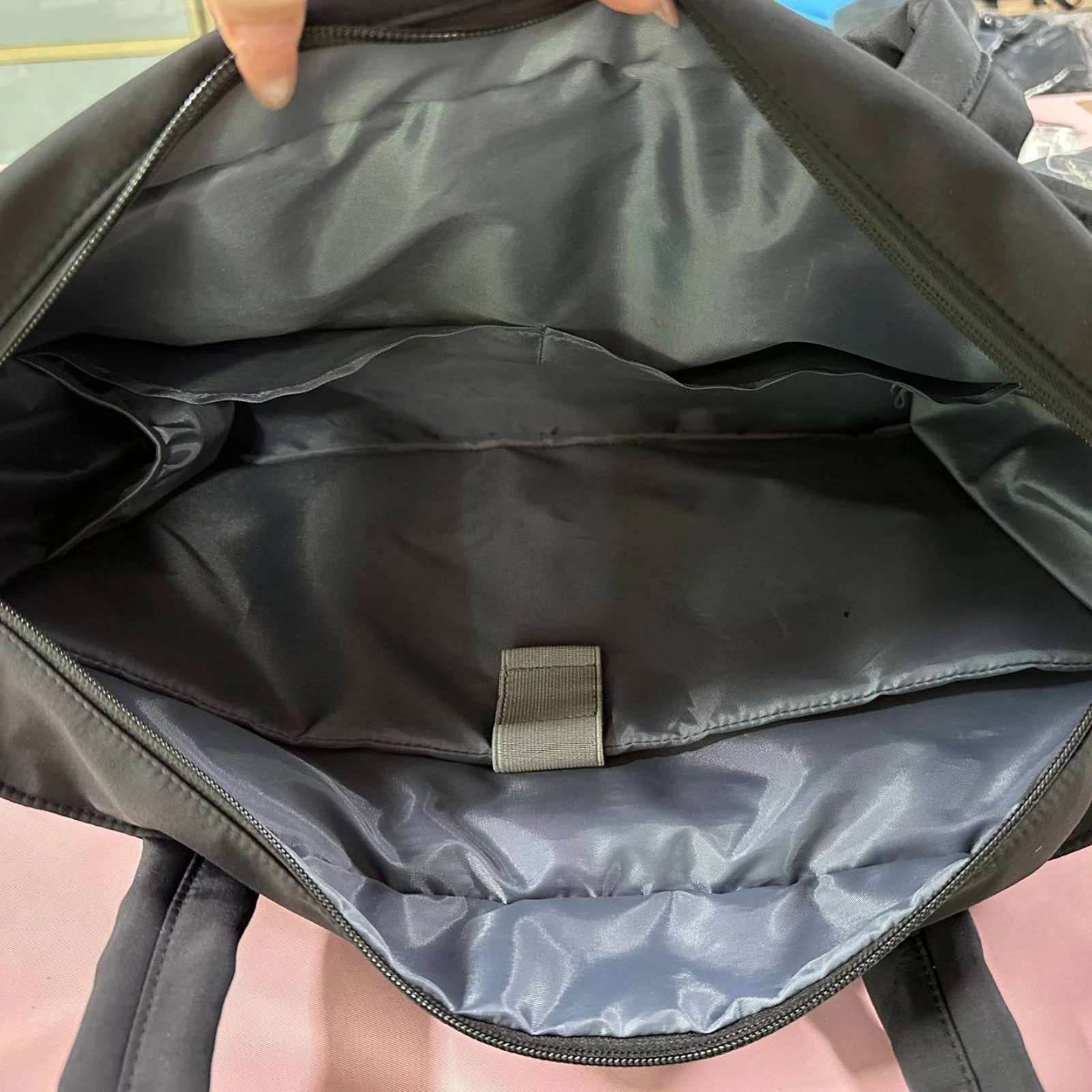 Tote Bag with Laptop Compartment Versatile Tote Bag with Multiple Pockets Lightweight Padded Handles