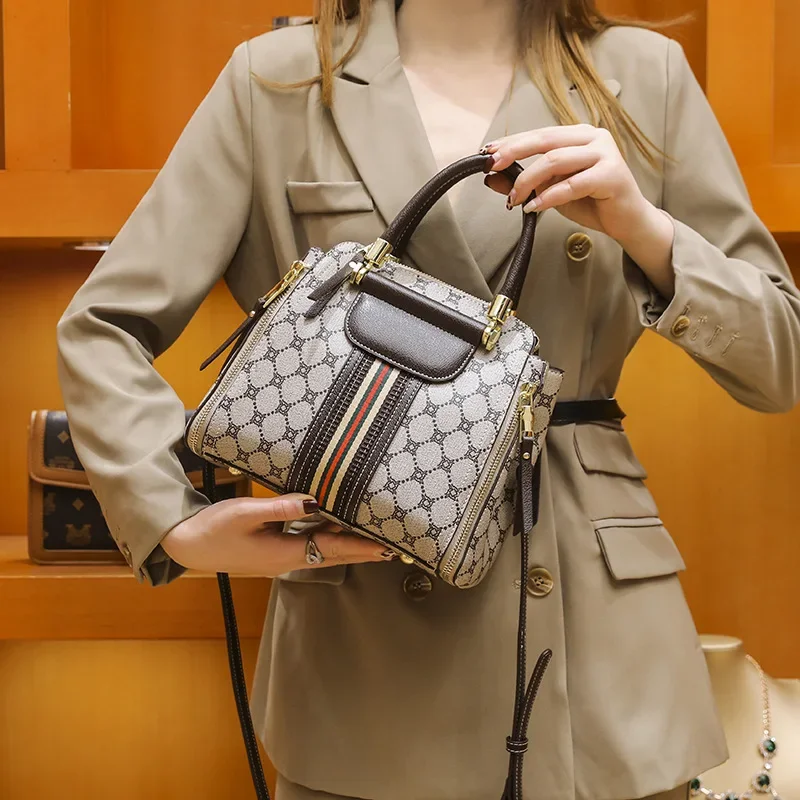 Statement-makende dameshandtas Luxe lederen crossbodytas Designer schoudertas Portemonnee Elegante damesstijl