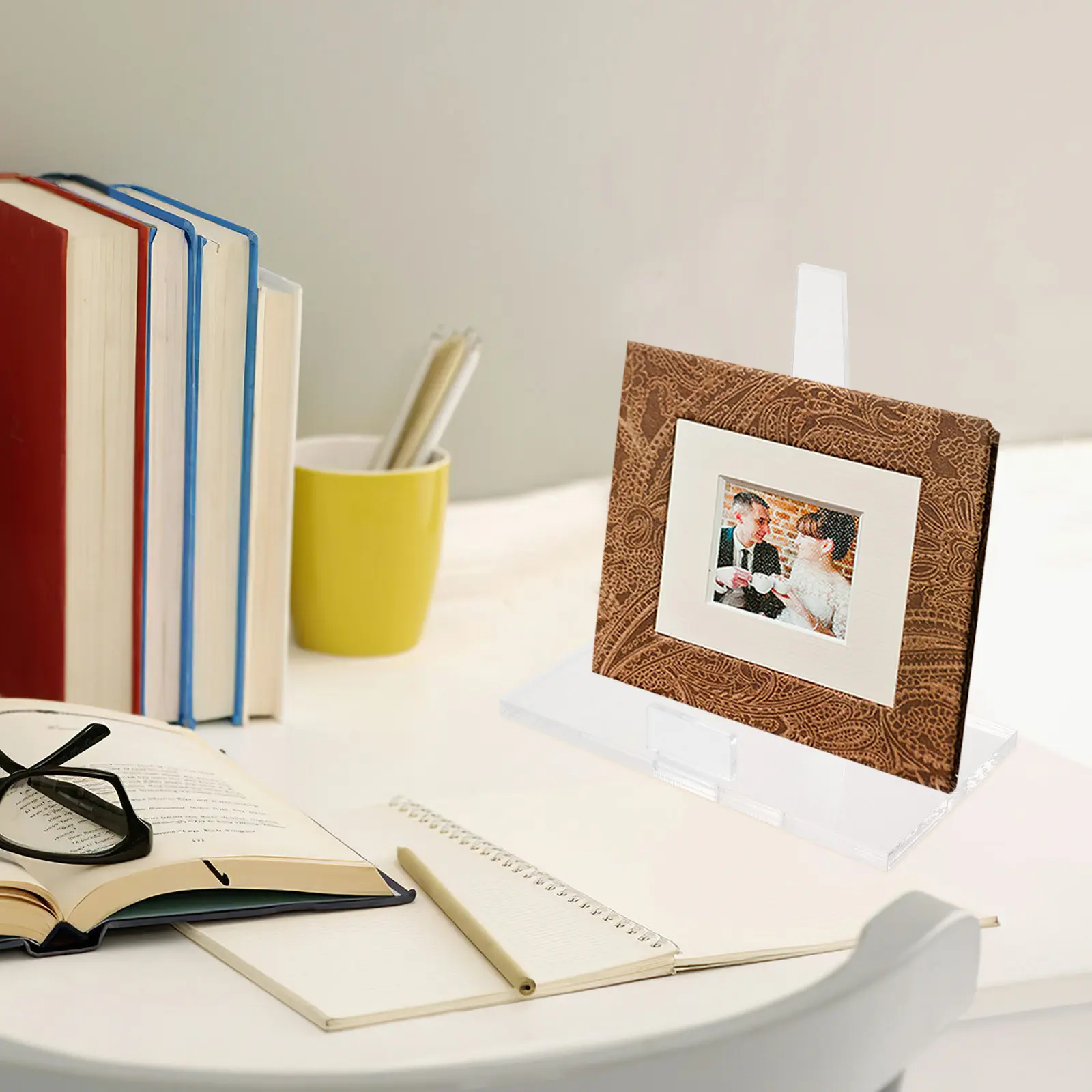 Portable Small Acrylic Picture Frame Stand Clear Display Easel Desktop Photo Book Plate Holder for Plates Art Home Office