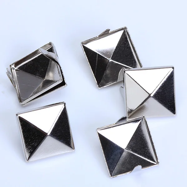 100pcs 12mm Square Pyramid Studs s Punk Rock Spike Studs Leathercraft silver