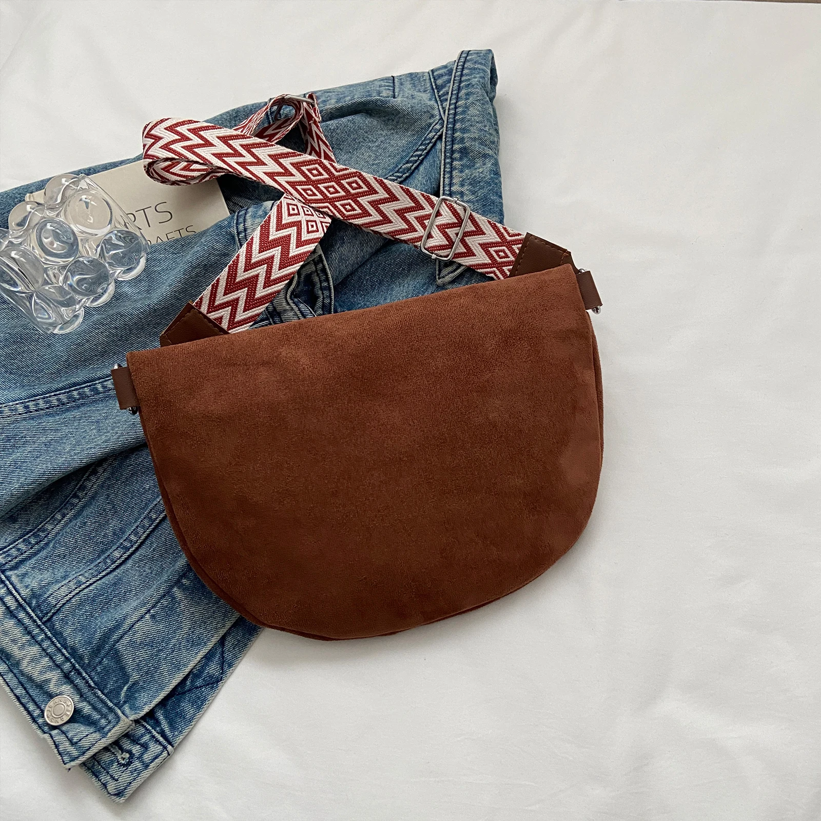 

Women Casual Shoulder Bag Solid Color Chest Pack Half Moon Crossbody Bags Vintage Wide Strap Autumn Winter Suede Waist Bag