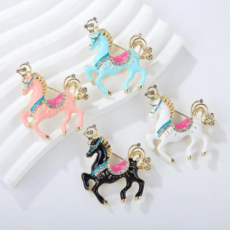 Fashion Zodiac Animal Enamel Horse Brooches For Women Clothing Coat Jewelry Accessories Gifts