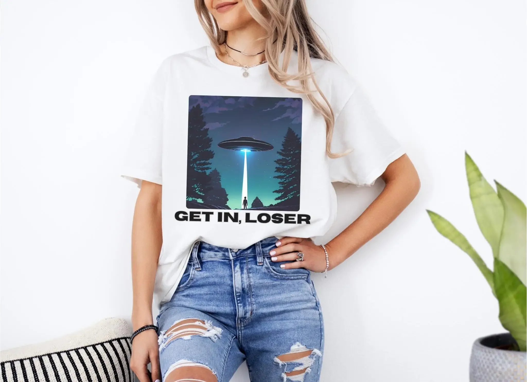 

Футболка Get In Loser Alien Abduction UFO ET Extraterrestrial Beam Me Up Close Encounters