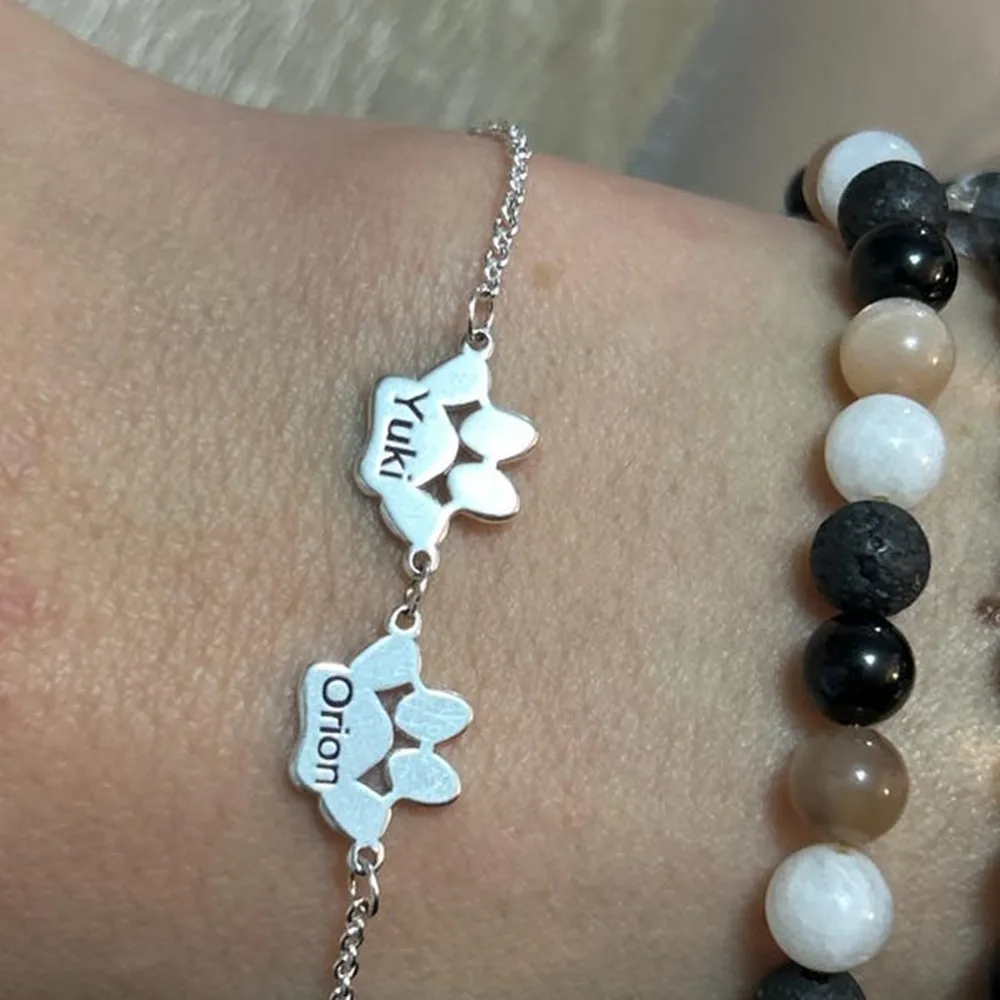 

Custom Paw Print Anklet Bracelet Stainless Steel 1-4 Name Engraved Jewelry Personalized Dog Cat Foot Chain Lovers Women Men Gift