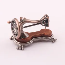 Miniature Sewing Machine for Dolls House,Miniature Sewing Machine,Mini Victorian House Accessories,Dollhouse Sewing Room