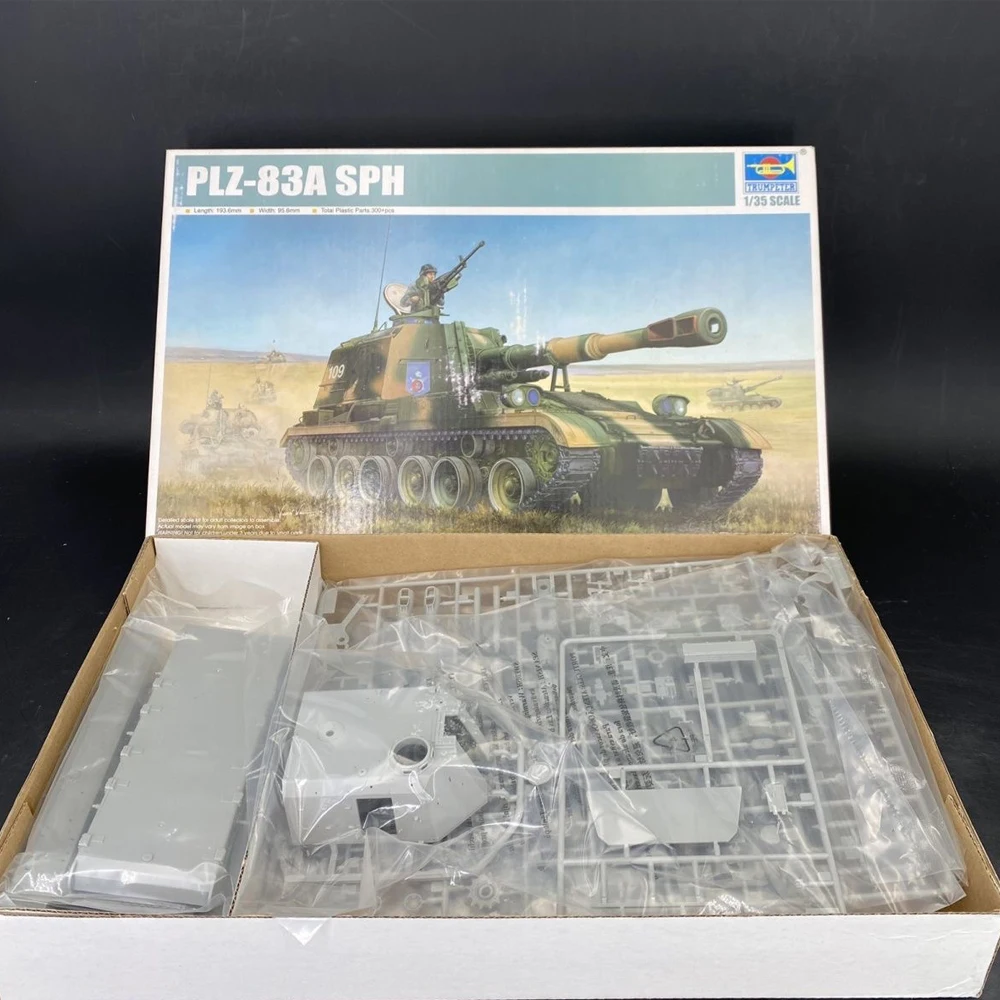 

Trumpeter 05536 Масштаб 1:35 PLA PLZ83 PLZ-83A Самоходный пистолет SPH Гаубица Военная сборная модель Комплект строительной игрушки