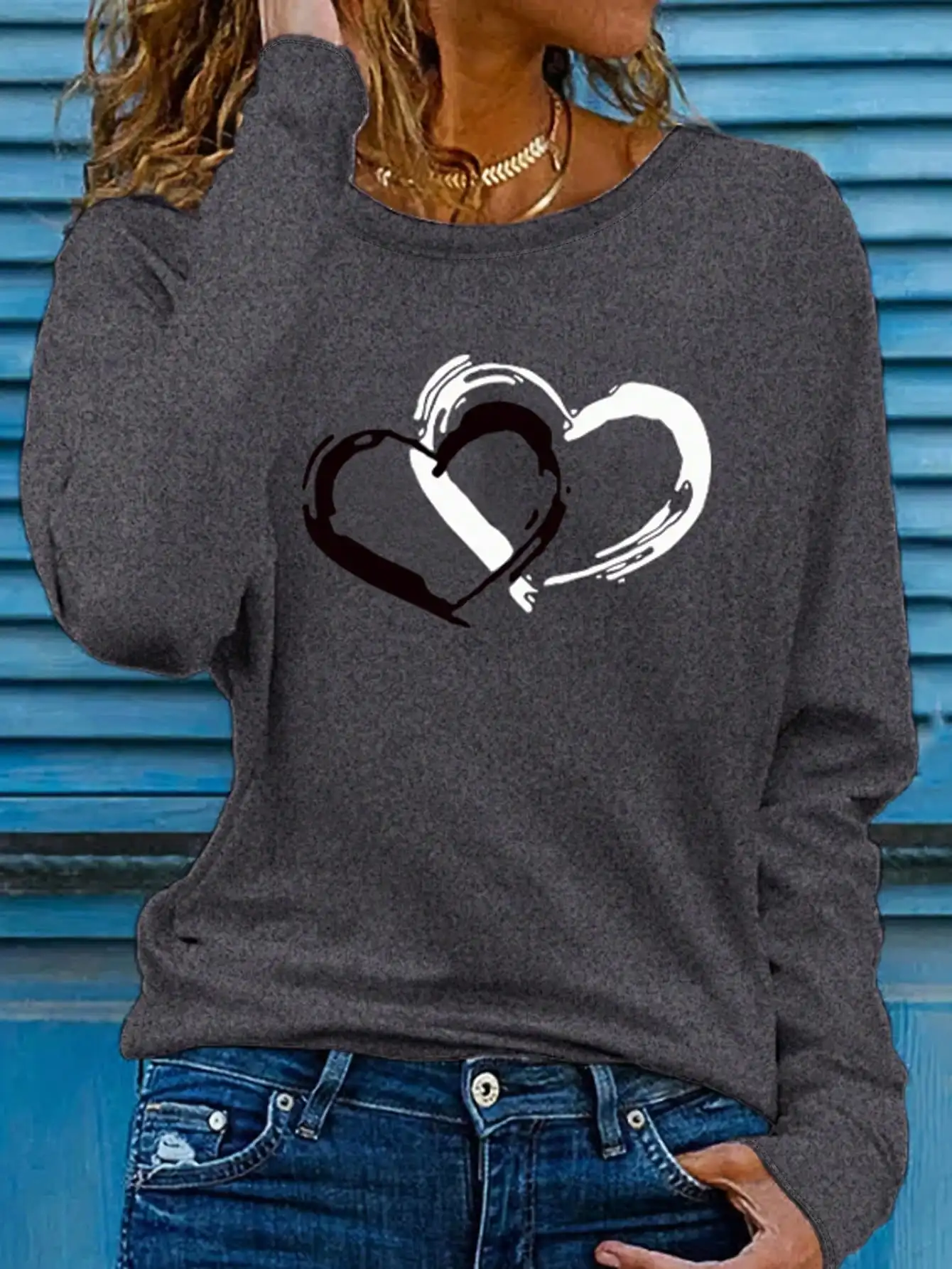 

Женская футболка с круглым вырезом и длинными рукавами с принтом в виде сердца для весенне-осеннего повседневного образа