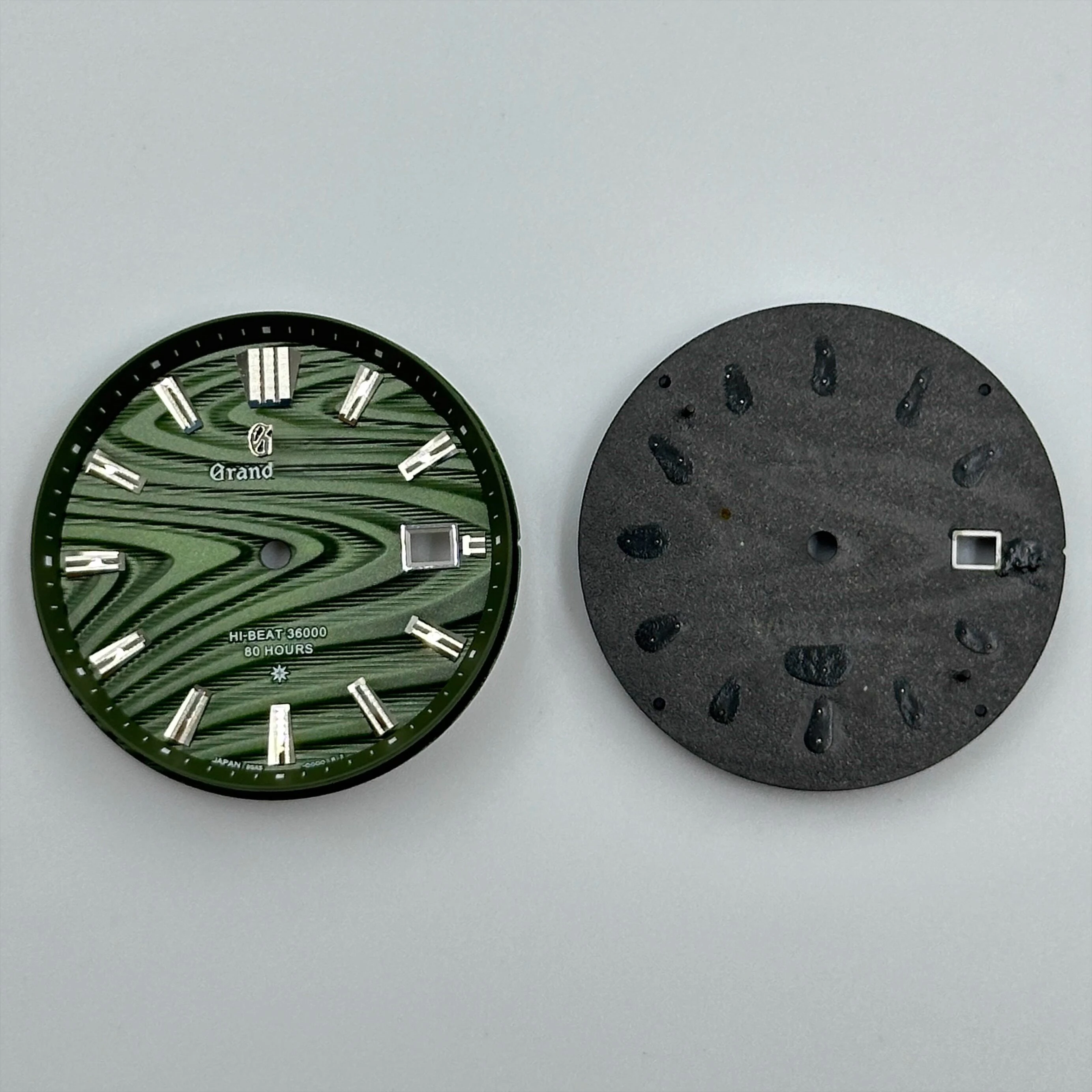 Customized New GS Mechanical Striped Dial with a Diameter of 33.3mm and No Luminous Surface NH35 Movement Dial