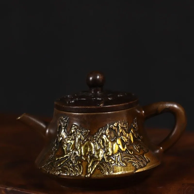 Antique Craftwork: Eight Horses Teapot Home Decor Ornament