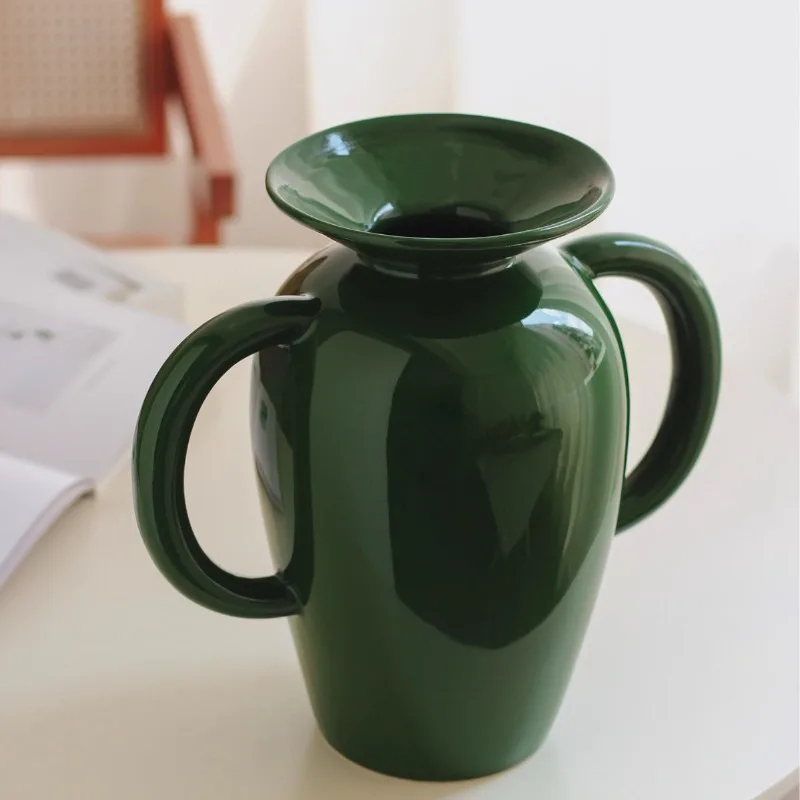 

Ceramic Vase Flower Table Nordic Retro Aesthetic Flower Bottle Centerpiece Elegant Design Modern Vases Luxury Home Decoration