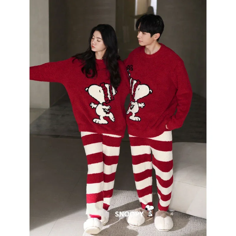 Snoopy male and female couple cute creative cartoon pattern home clothes thickened half-velvet round neck pullover pajamas set