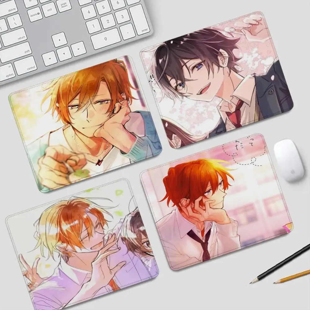 

S-Sasaki And Miyano Mouse Pad Small Gaming Accessories Keyboard Computer Offices Desk Mat Pc Gamer Non-slip Rubber Mousepad