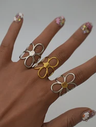 Stainless Steel Hollow Flower Retro Creative Light Luxury Open Ring 18K PVD Plated Anti Allergic Rust Proof Stylish Jewelry