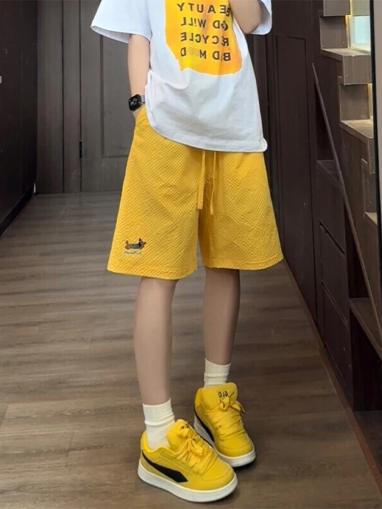 

Желтые летние повседневные шорты-бермуды из быстросохнущей ткани с вышивкой в виде таксы для мужчин и женщин