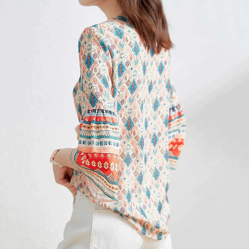 Flare Sleeve Shirts Women V-Neck Loose Casual Printed Floral Boho Blouse Female Korean Fashion 2025 New Tops