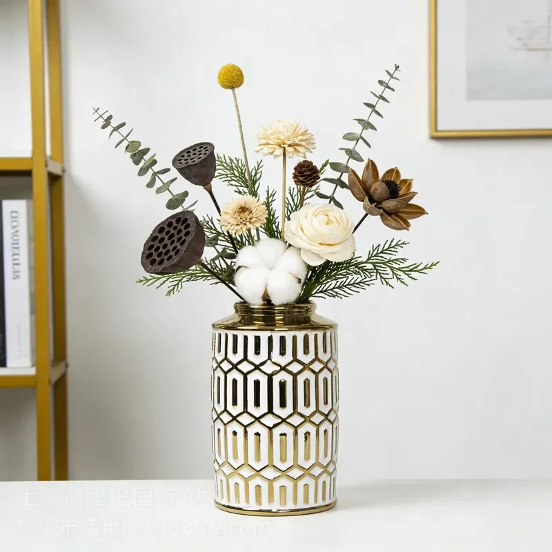 Art Deco ceramic storage jar with gold lid knob - Elegant ceramic vase for flowers, cotton balls, spices - Home and hotel