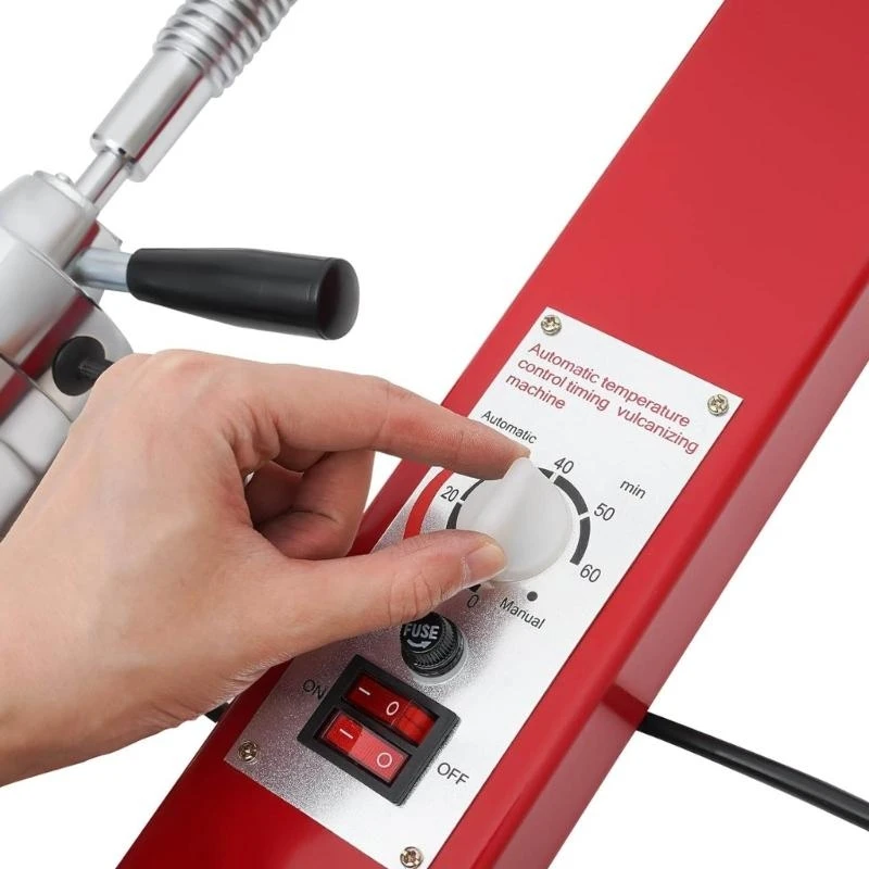 ماكينة ضغط فلكنة الإطارات الثقيلة 220 فولت 4000 رطل التحكم في درجة الحرارة بالضغط لإصلاح إطارات المركبات التجارية H9EE