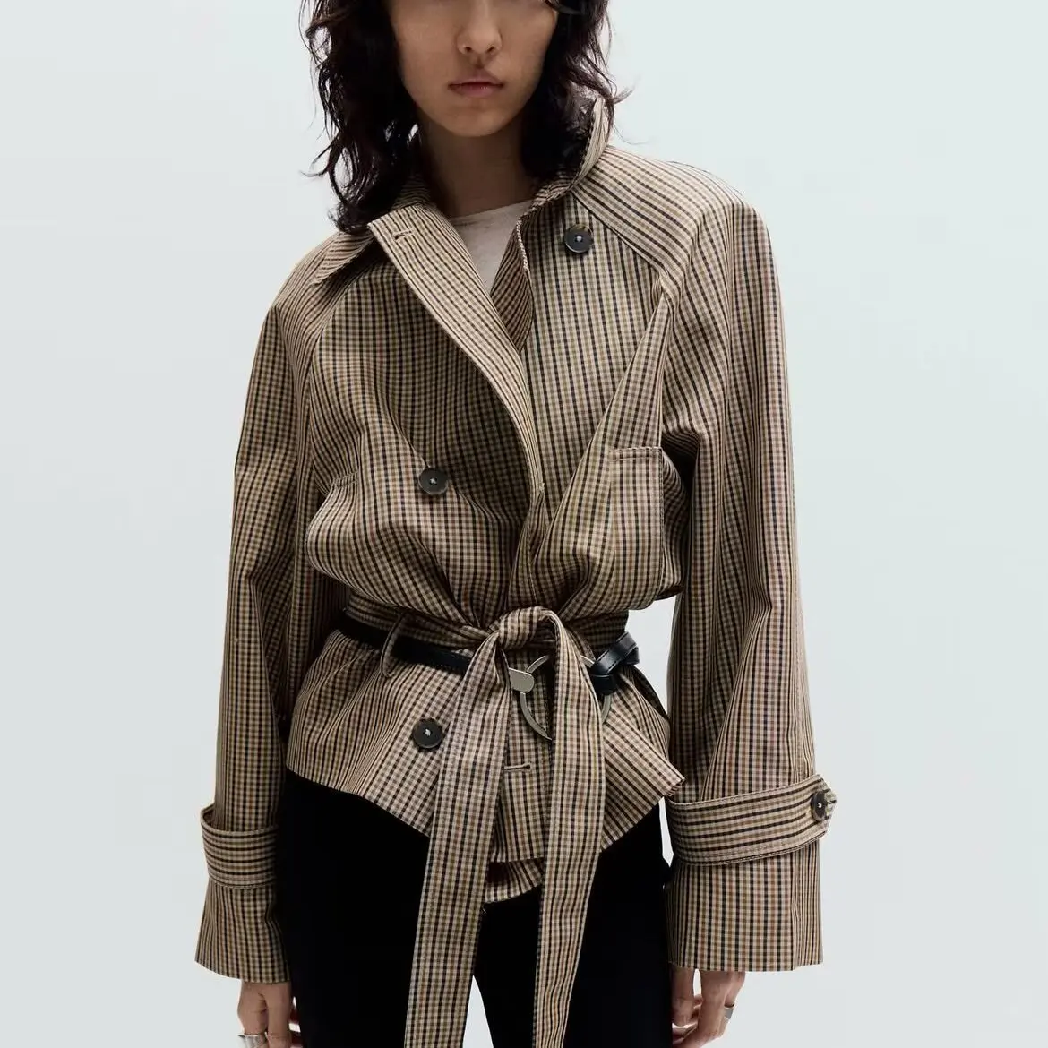 Early Autumn New Arrival Women's Fashion Plaid Short Straight Cut Belted Coat Polyester Fiber Long Sleeve with Inner 
