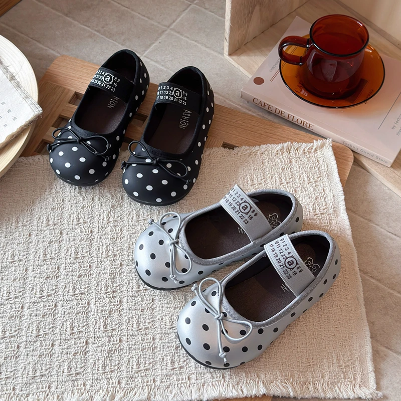 

Spring Autumn Toddler Girls Black White Polka Dot Mary Jane Shoes Bow Elastic Strap Non-Slip for Indoor Outdoor Daily Use