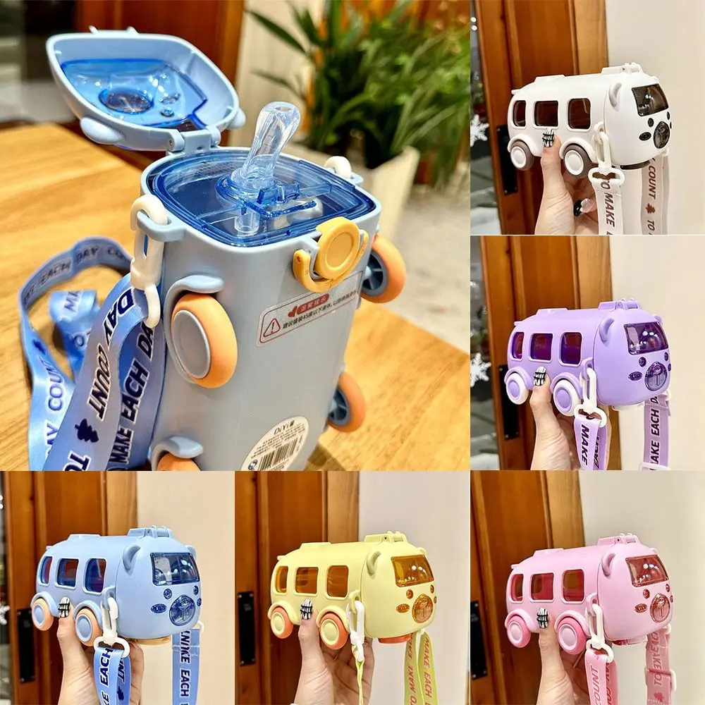 

School Cartoon Bus Straw Cup Large Capacity Outdoors Water Bottle Drinkware Bounce Straw Kettle Children