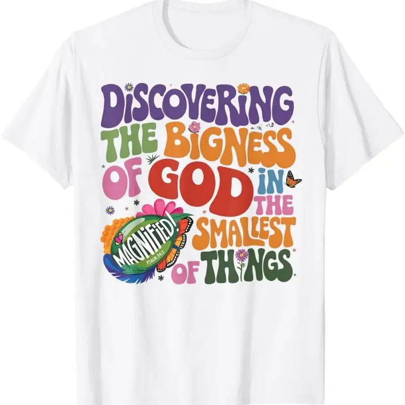 Vergrößertes Abenteuer-T-Shirt mit den kleinsten Insekten