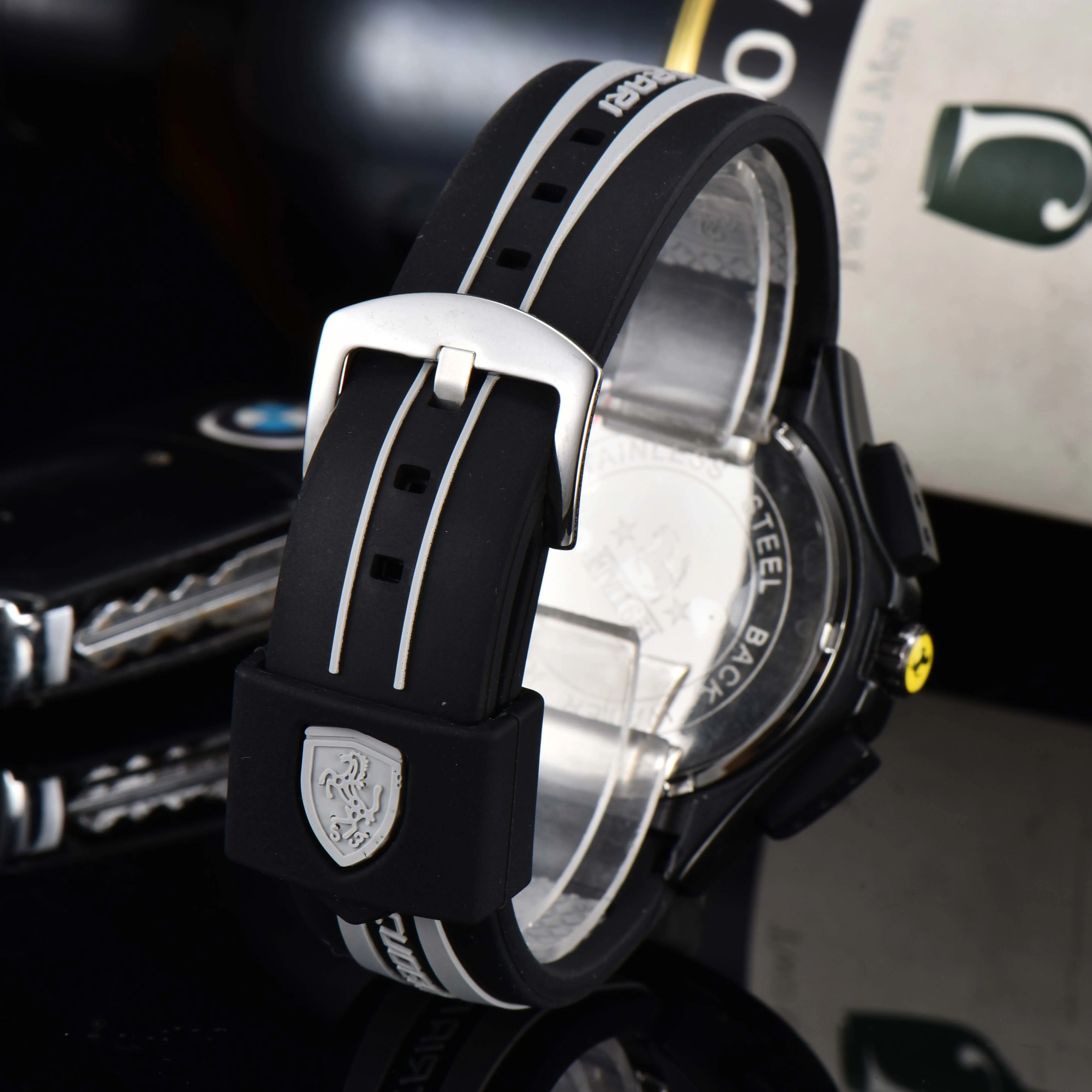 ساعة عصرية للرجال من فيراري سبورتس كاجوال إلكترونية، شاشة رقمية مزدوجة، حزام سيليكون، ساعات مضيئة مقاومة للماء للرجال #6