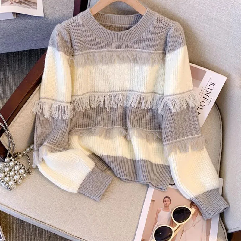 New Autumn and Winter Fashion High Grade Feeling Lazy Tassel Stripe Thickened Knitted Round Neck Versatile Loose Women\'s Sweater