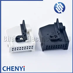 18 Pin car Navigation Controller Plug Instrument MID Speedometer Radar control box plug 1379101-2 for Peugeot 206 307 Citroen C2