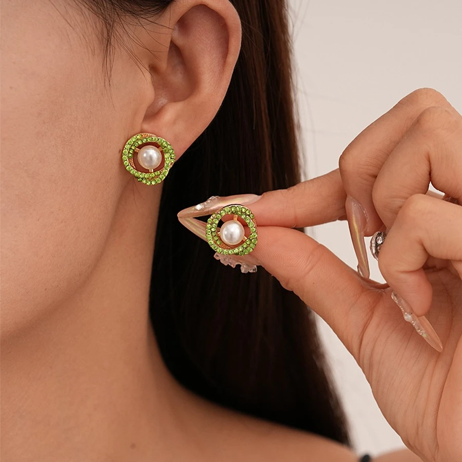 Shiny Cross Rhinestones Stud Earrings Women's Fashion French Small Imitation Pearl Nail Earrings Earrings Party Daily Jewelry M