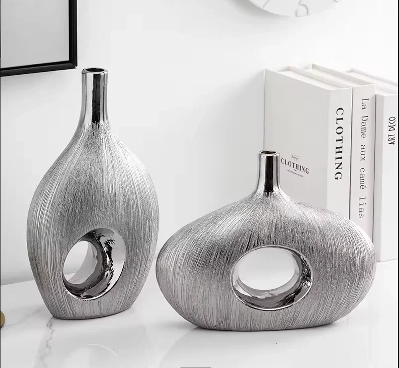 

Brushed Silver Plated Ceramic Vase Desk Decoration Artificial Flower Decorative Flowers Arrangement Vases Room Aesthetic Decor