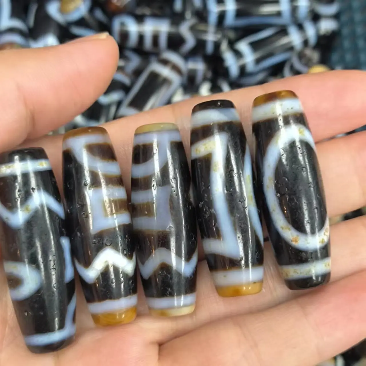 10pcs/lot Natural Agate Dzi brown weathered pattern Various patterns retro ethnic style precious accessories gem jewelry amulet