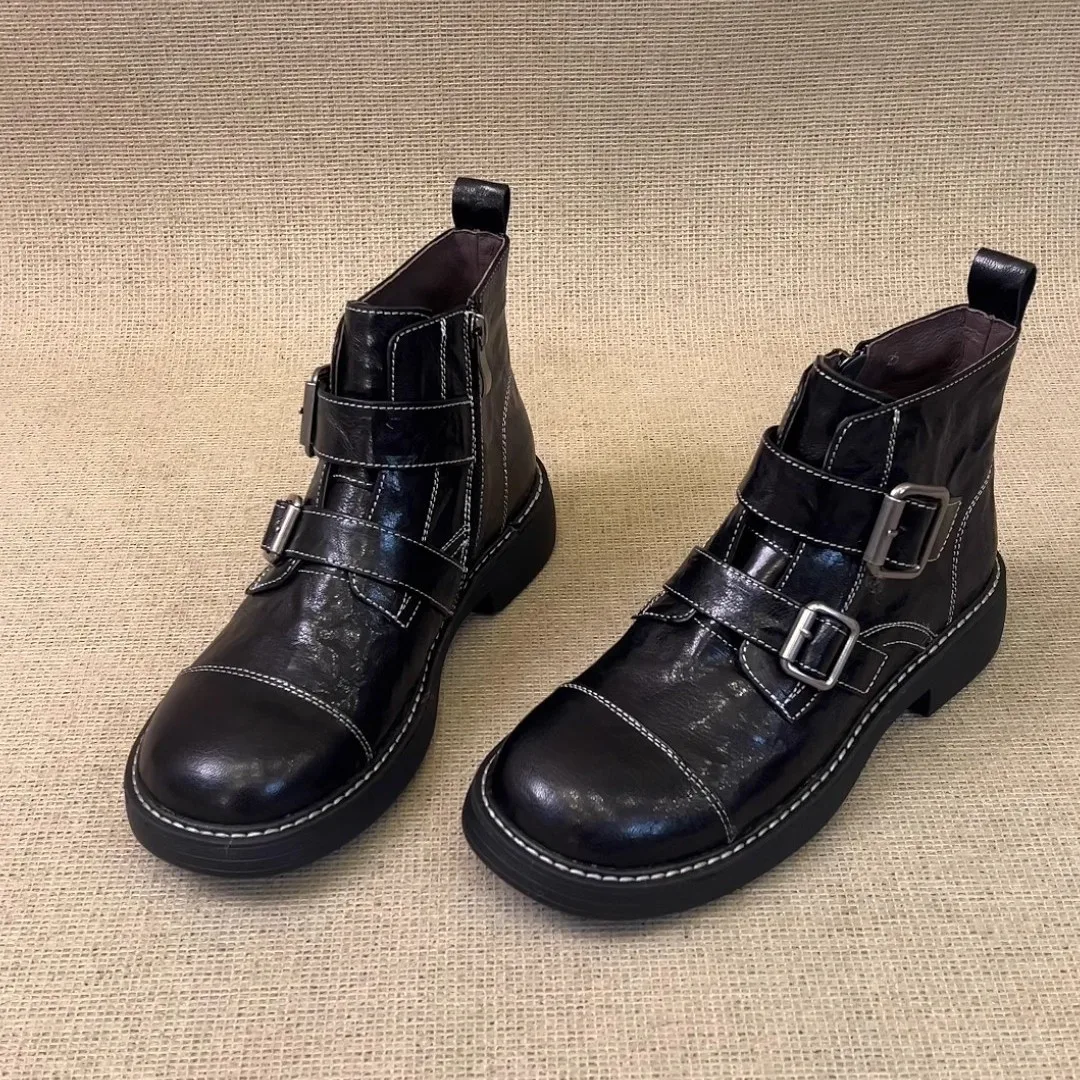 

Женские ботильоны из натуральной кожи с пряжкой на ремне, уличные мотоциклетные ботинки в британском стиле на толстой подошве, модные ботинки