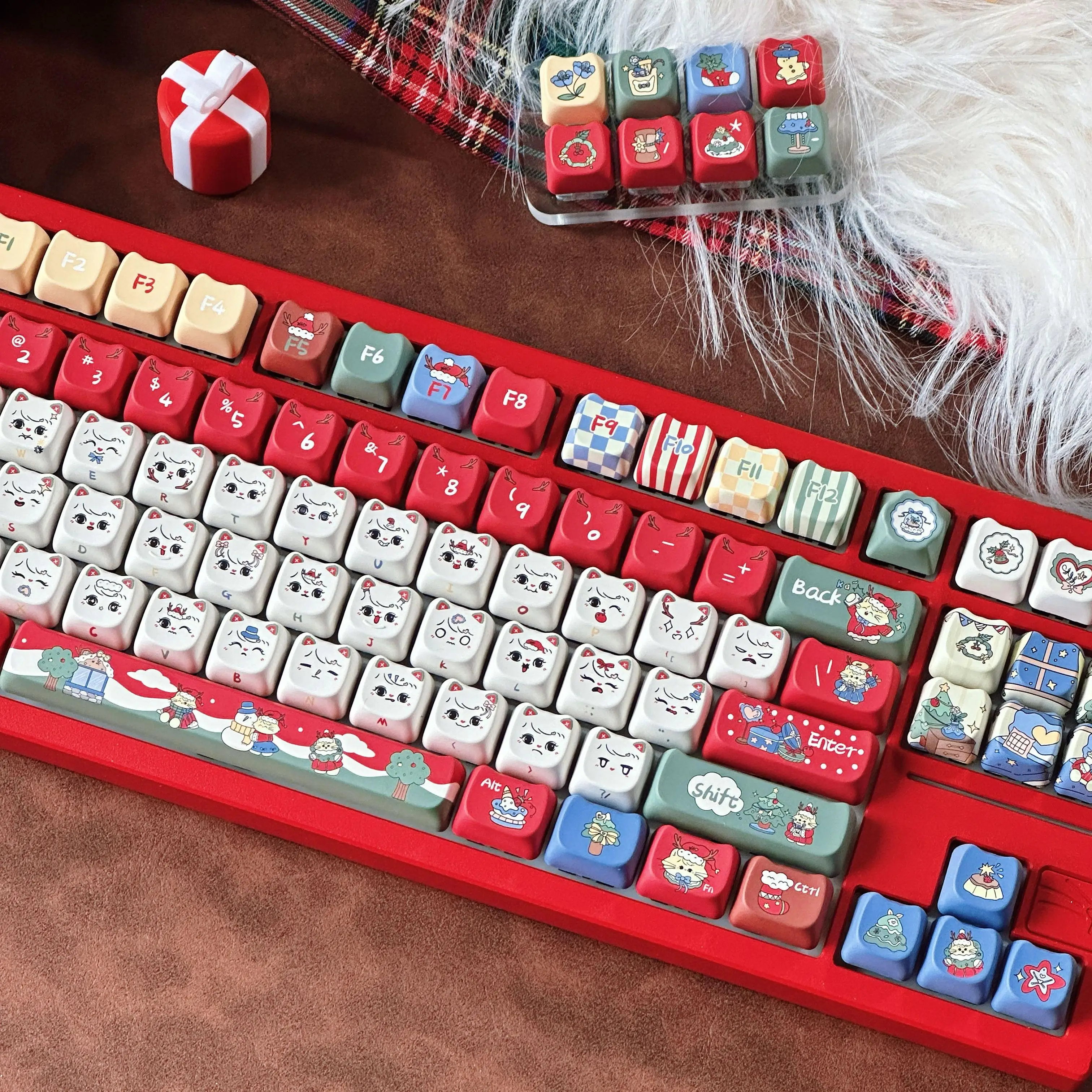 Meow Christmas Theme Keycap MAO Profile 142 Keys Cute Cat Head PBT Sublimation KeyCap Winter Letters Mechanical Keyboard Keycaps