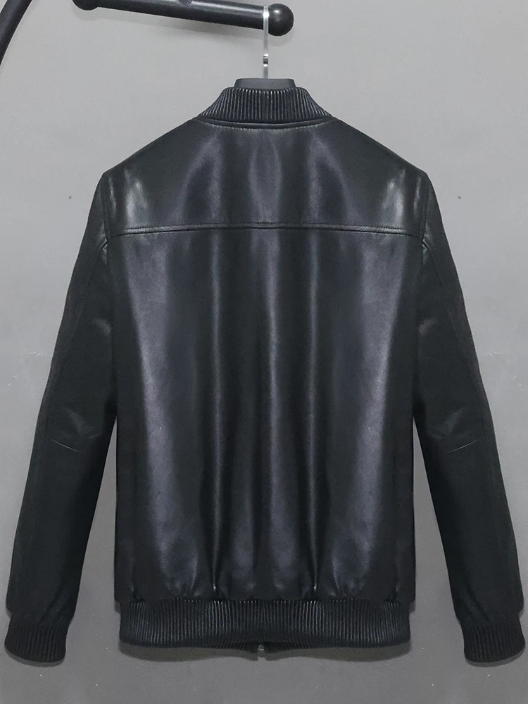 Jaqueta de Couro de Ovelha de Primeira Camada Macia Feminina Slim Fit Casual Esportiva Corta-Vento com Zíper