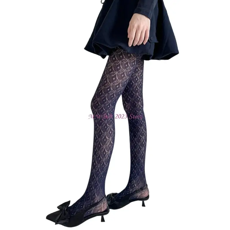 49me نساء قابلة للتنفس نايلون جوارب الدانتيل جوفاء الهندسة النمط الجوارب الداخلية للملابس غير الرسمية أو الحفلات