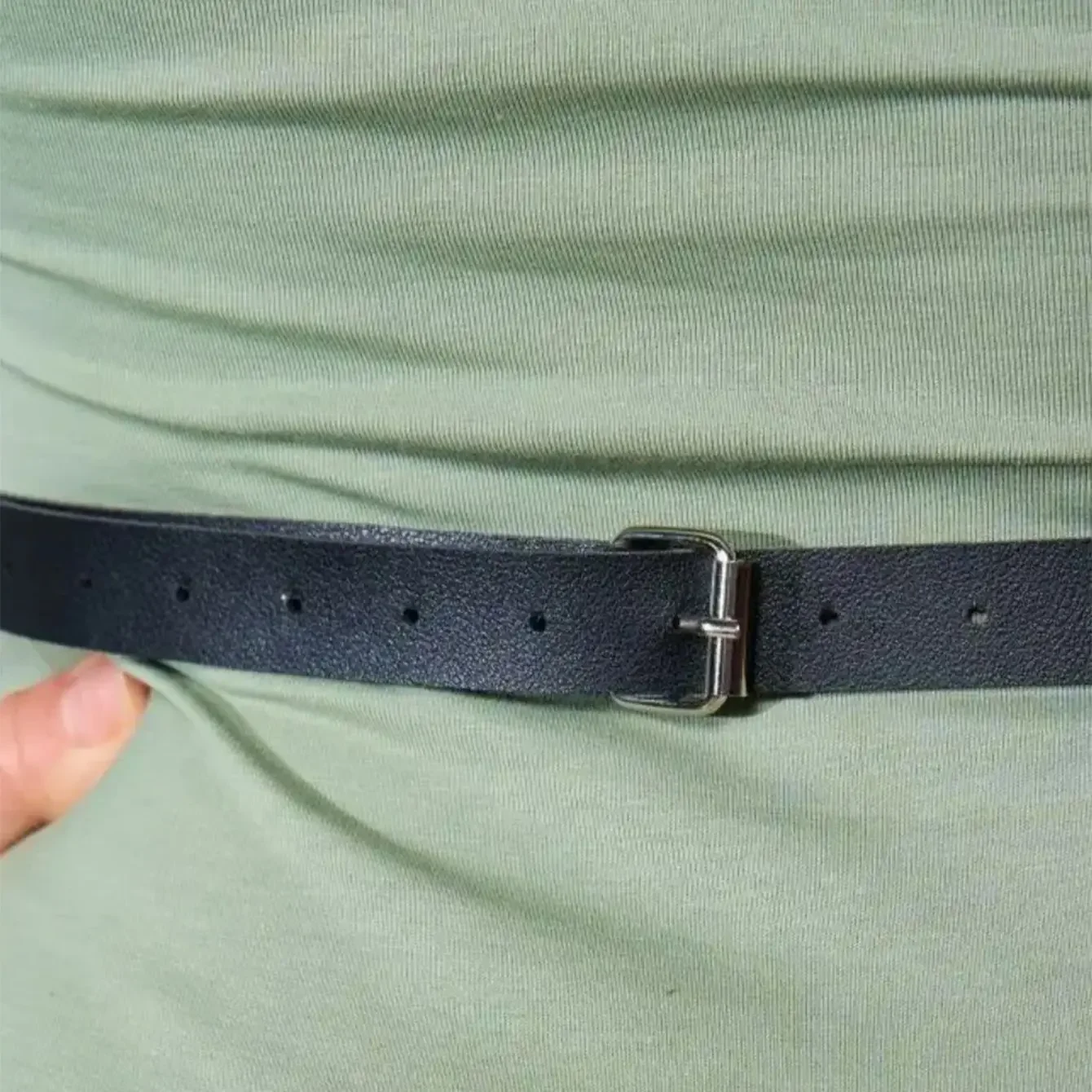 ファッション革ハーネスベルト女性のための整形胸ハーネス整形ウエストバンドサスペンダーボディハーネスゴス服アクセサリー