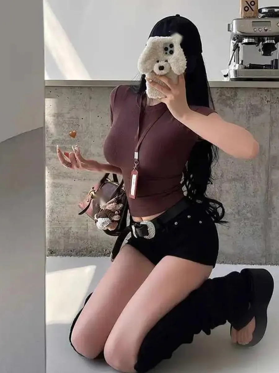 

Базовая облегающая футболка с круглым вырезом для похудения, однотонная эластичная универсальная футболка с короткими рукавами, топ, женская футболка, модные футболки UAT8