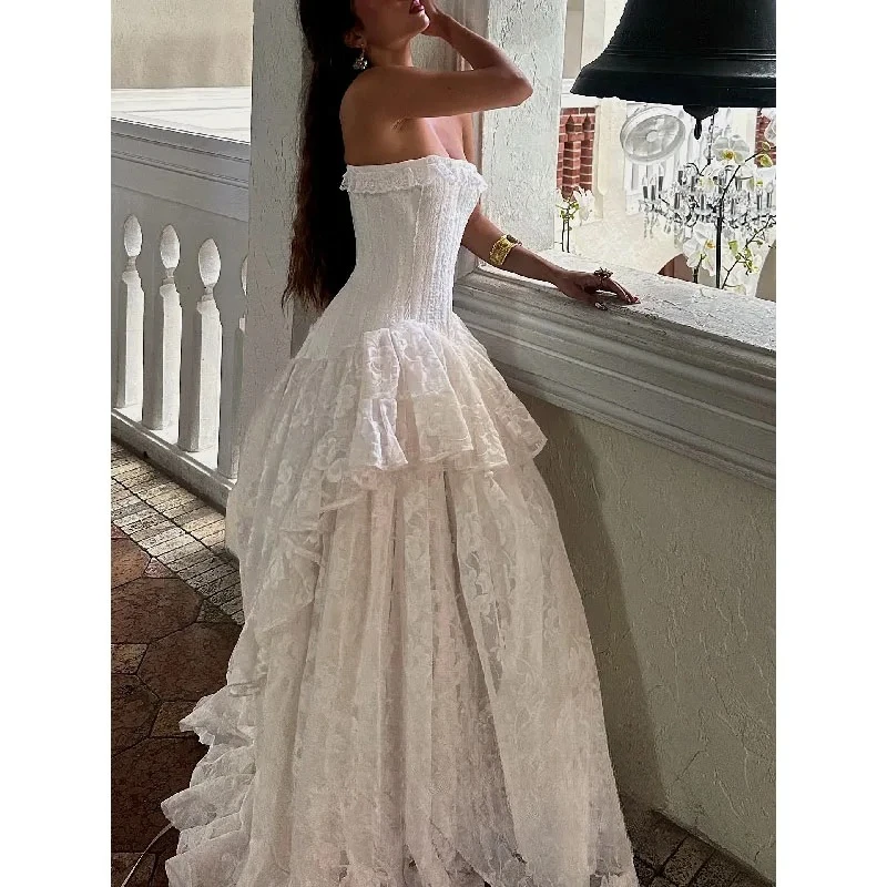 White Elegant Strapless Wedding Dress Waist Cinching A-Line Layered Hem Lace Princess Robe De Mariée Customized
