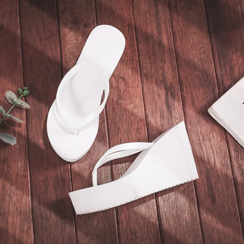 

Женские повседневные шлепанцы, летние женские тапочки на высоком каблуке, танкетка из резины, 2022