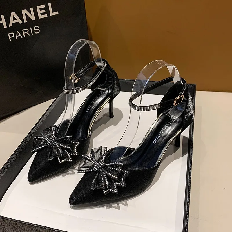 

Fashion Crystal Bowknot Black Pumps Women Ankle Strap Thin Heel Party Shoes Woman Pointed Toe Buckle Super High Heels Shoes Lady