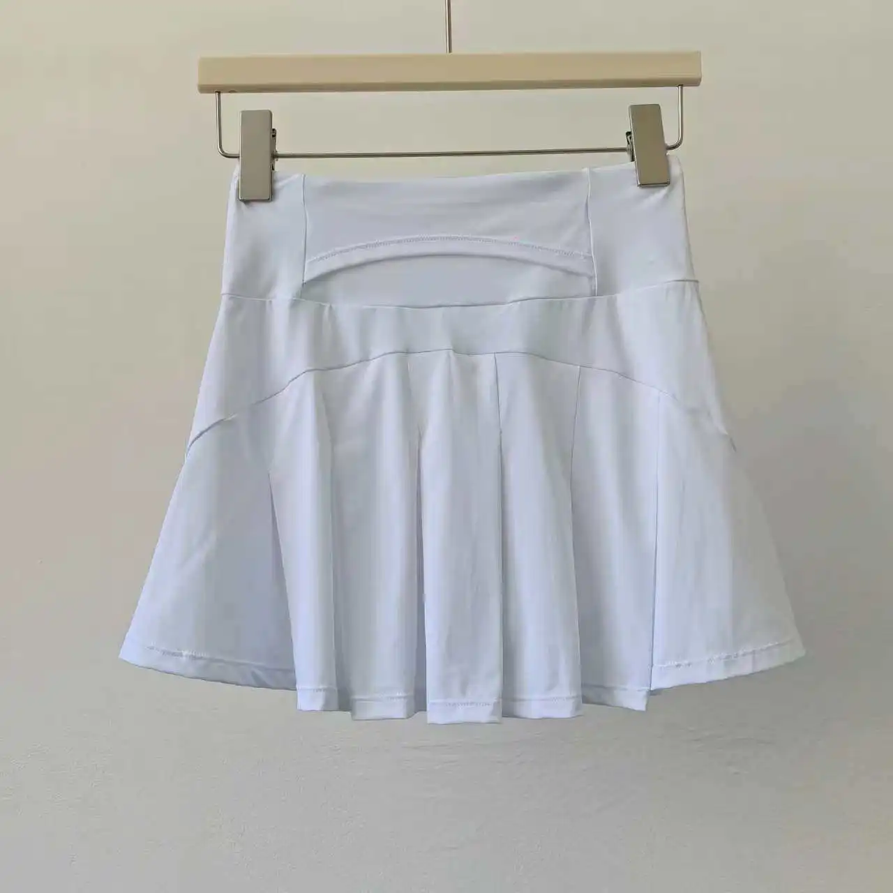 Hochtaillierter, plissierter Anti-Exposure-Rock für Damen, Sport-, Fitness-, Yoga-, Tennis-, Lauf- und Trainingsrock mit integrierter Hose für den Sommer. – Detail 5