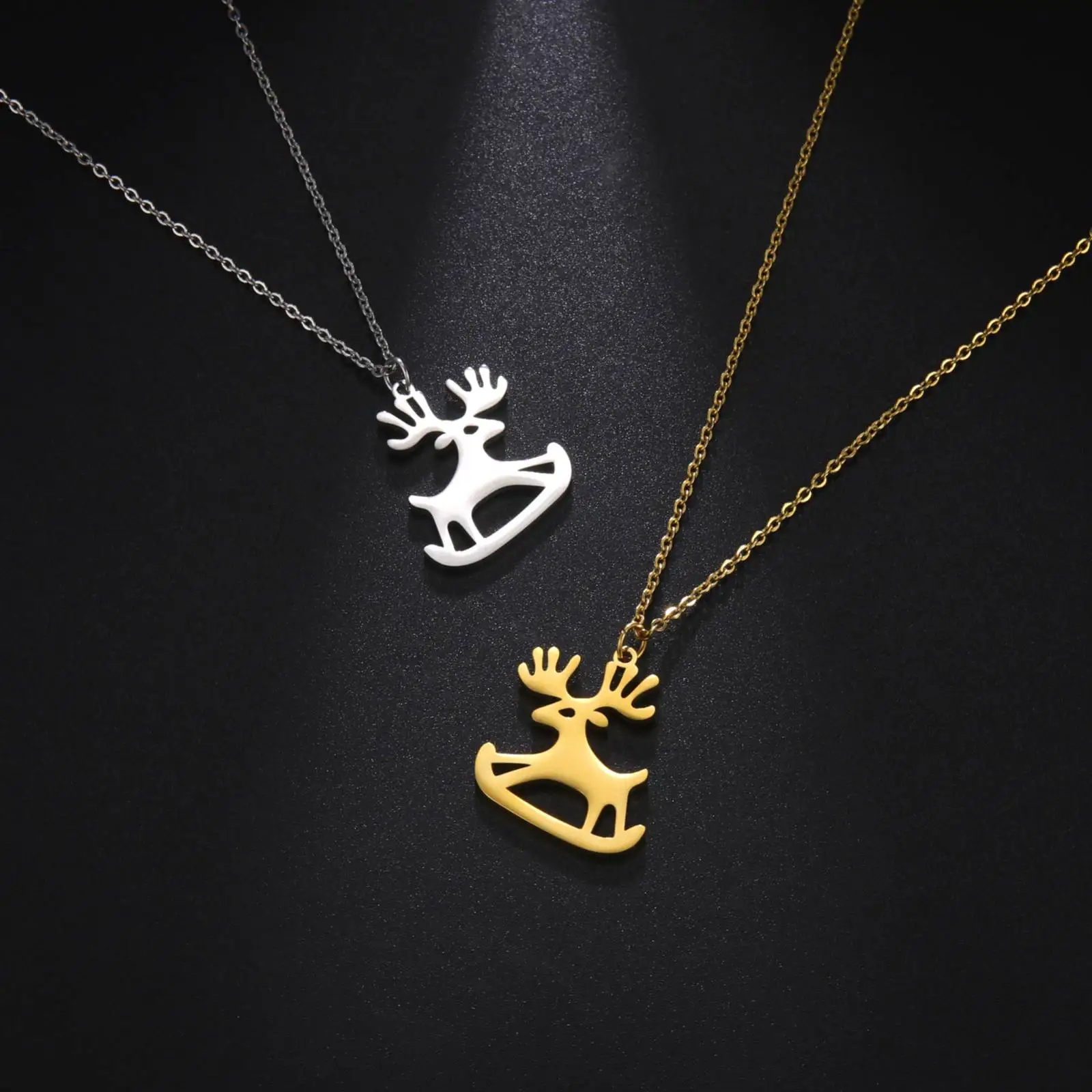 عيد الميلاد مزلقة الرنة قلادة قلادة النساء الرجال هدية مجوهرات من صلب لا يصدأ