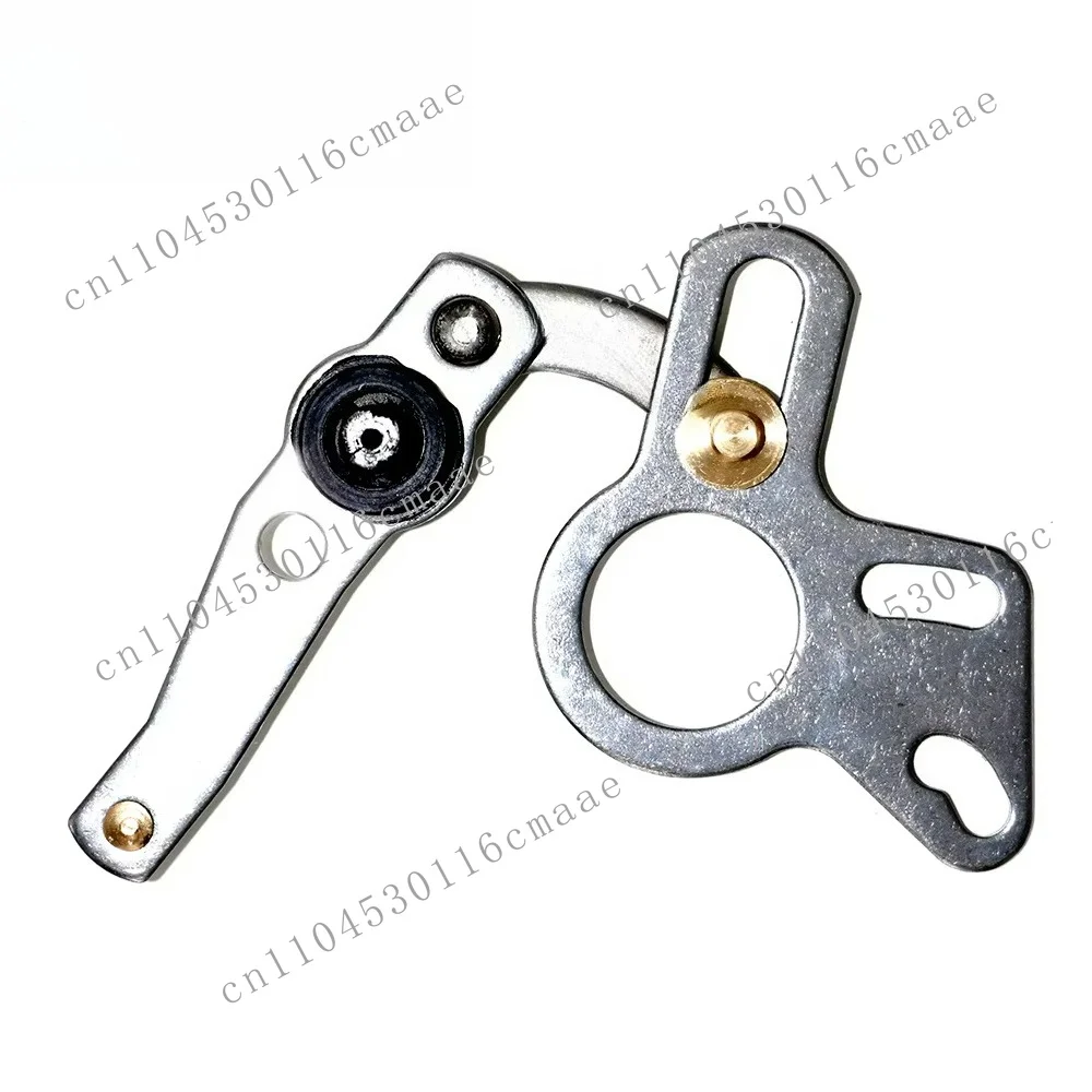 703-48261-11 (pull-open) door arm is suitable for the external 703 outboard control box