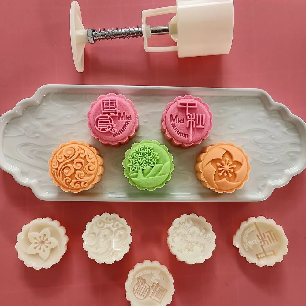 Stripping easily Plastic Mooncake Mould Flower Shaped 3D Mung Bean Dessert Pastry Mould Embossed 50g Cookie