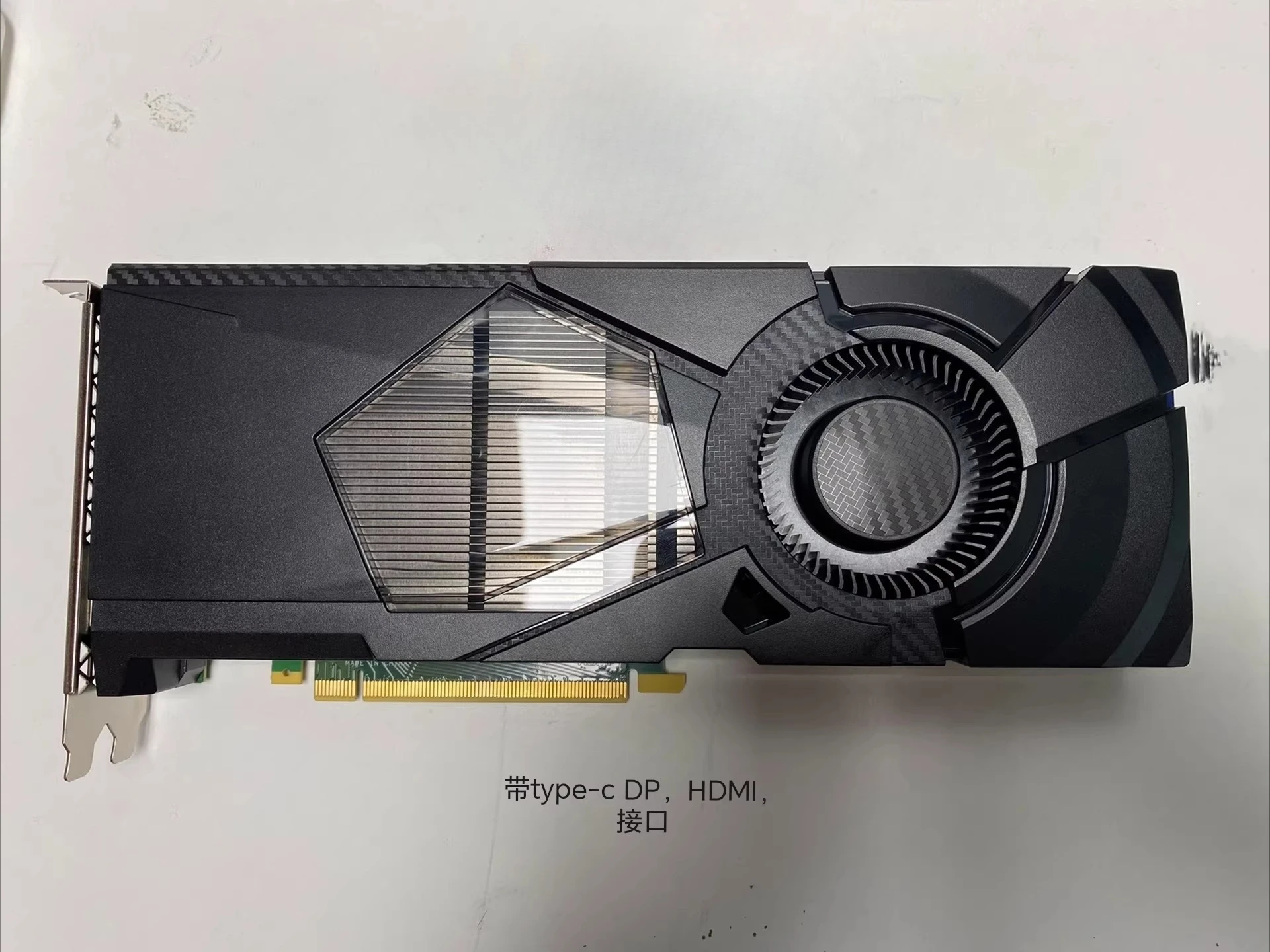 Obrázek 3: RTX2080TI magická modifikovaná 22G grafika karta (used)