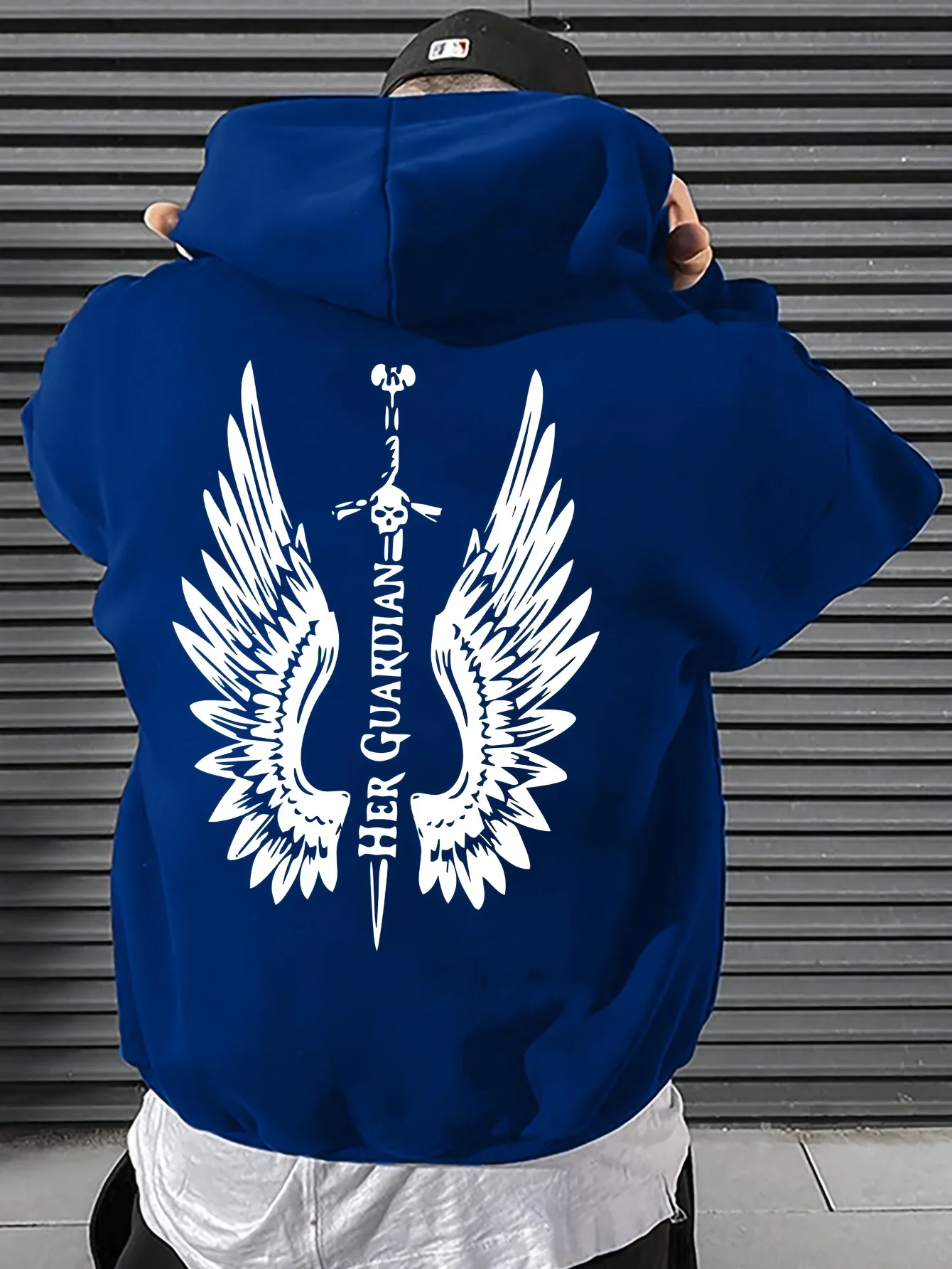Trendy Versatile Loose Bold Line Art Wing And Sword Back Graphic Pullover Hoodie Men Women