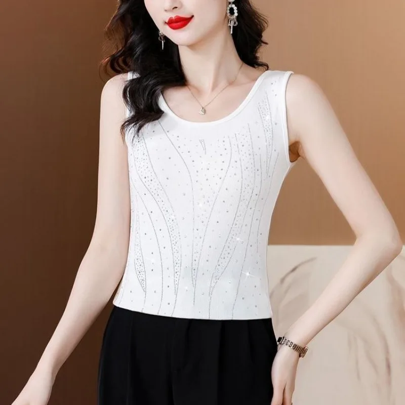 2024 Summer New Inner Wear Sling Sleeveless Suspender Women Slim Fit Chic Solid Color Rhinestones Cropped Tank Top image 6