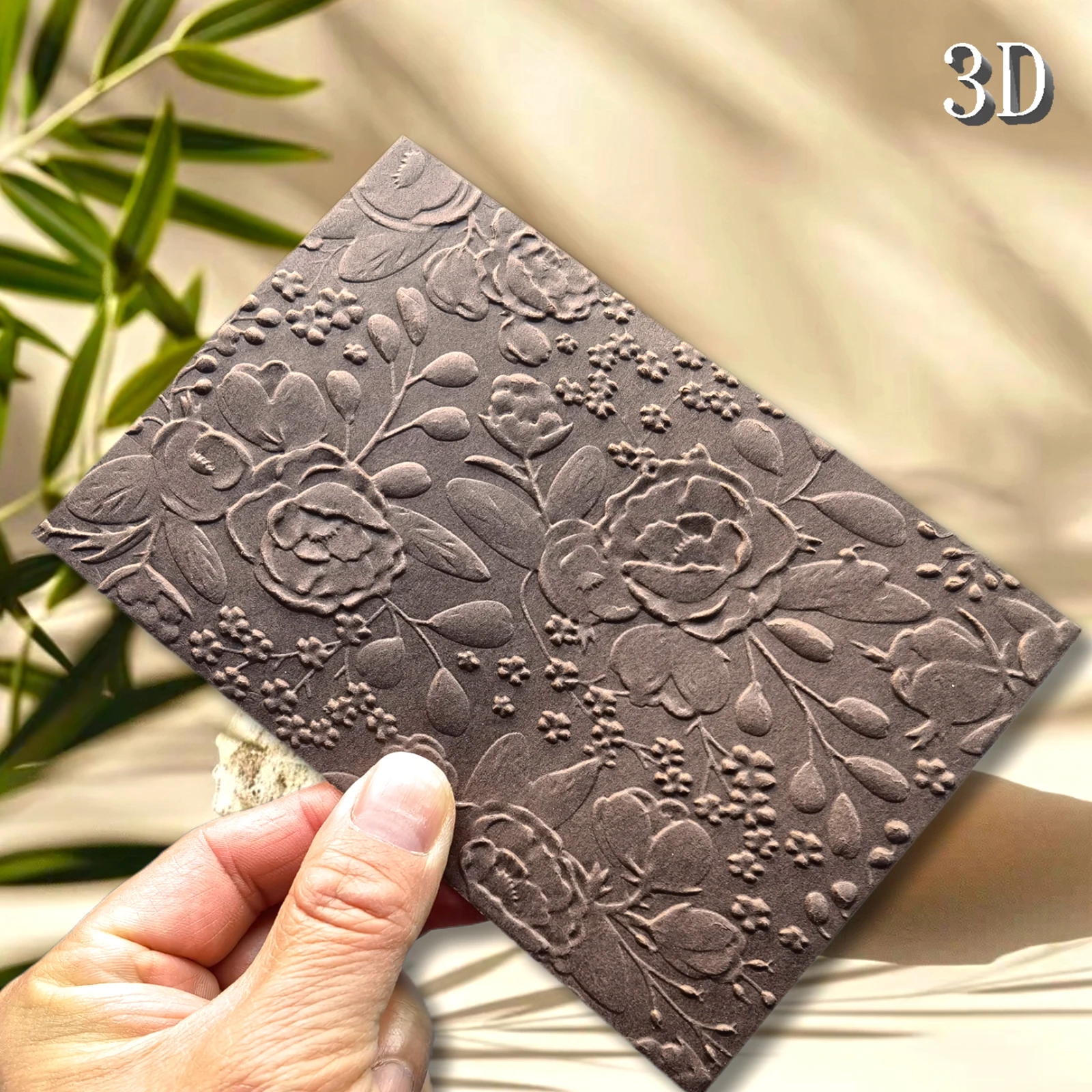 1-teiliger Ordner mit 3D-Prägung, weiße Kunststoffstruktur, exquisite Blumenkunst: Muster „Wunderschönes Blatt- und Blumendesign“, DIY Scrapboo