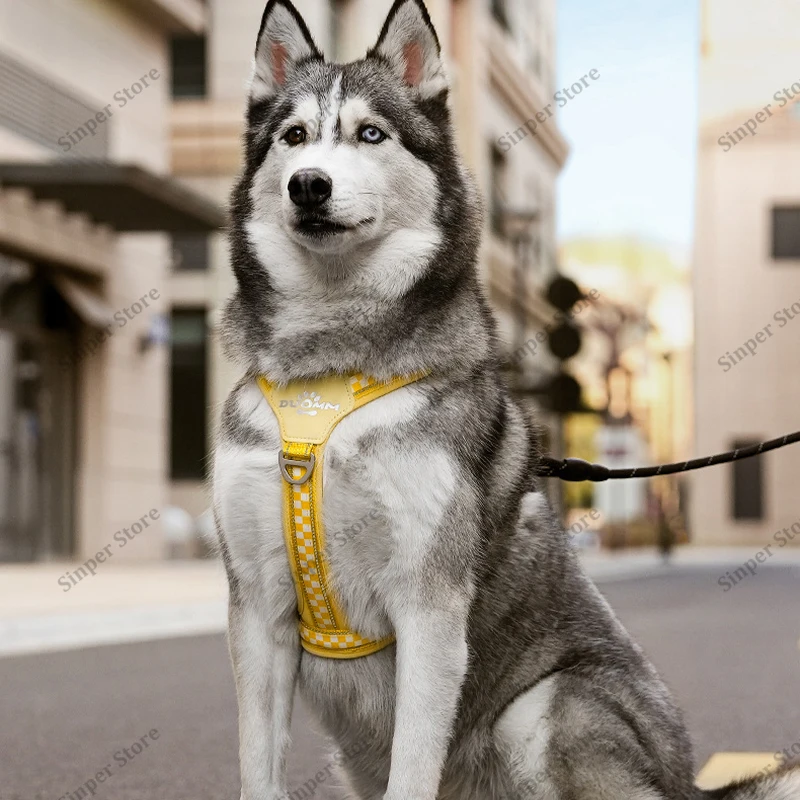 

Escape Proof Dog Harness, Soft Padded Full Body Pet Harness, Reflective Adjustable No Pull Vest with Lift Handle and Leash Clip