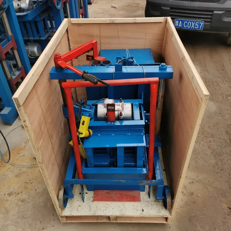 Hot-selling 2-45 brick laying small brick mold concrete block making machine clay brick making machinery